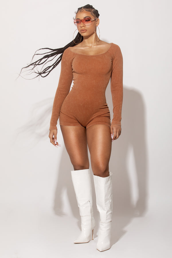 Tan Vintage wash Ribbed long sleeve romper - sosorella